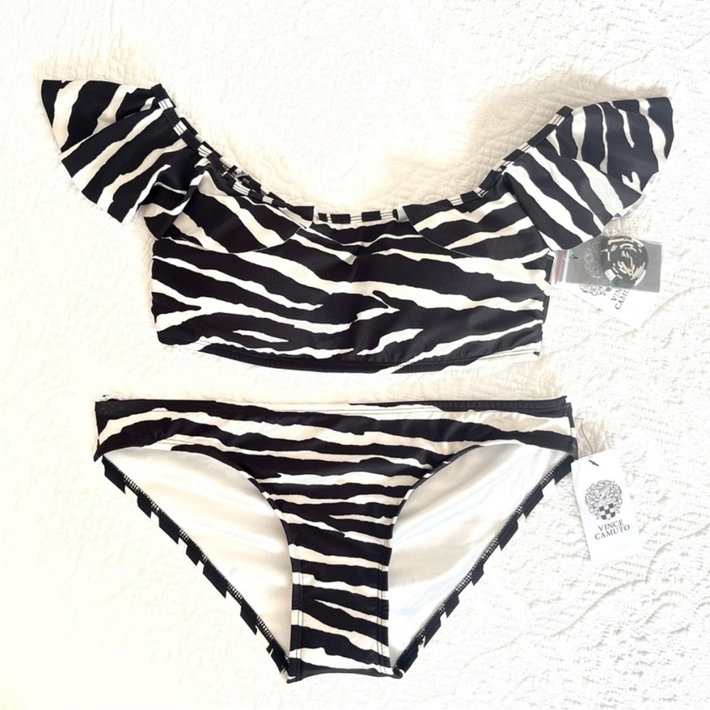 NWT VINCE CAMUTO Ruffled Shoulder Bikini Top & Bikini Bottom